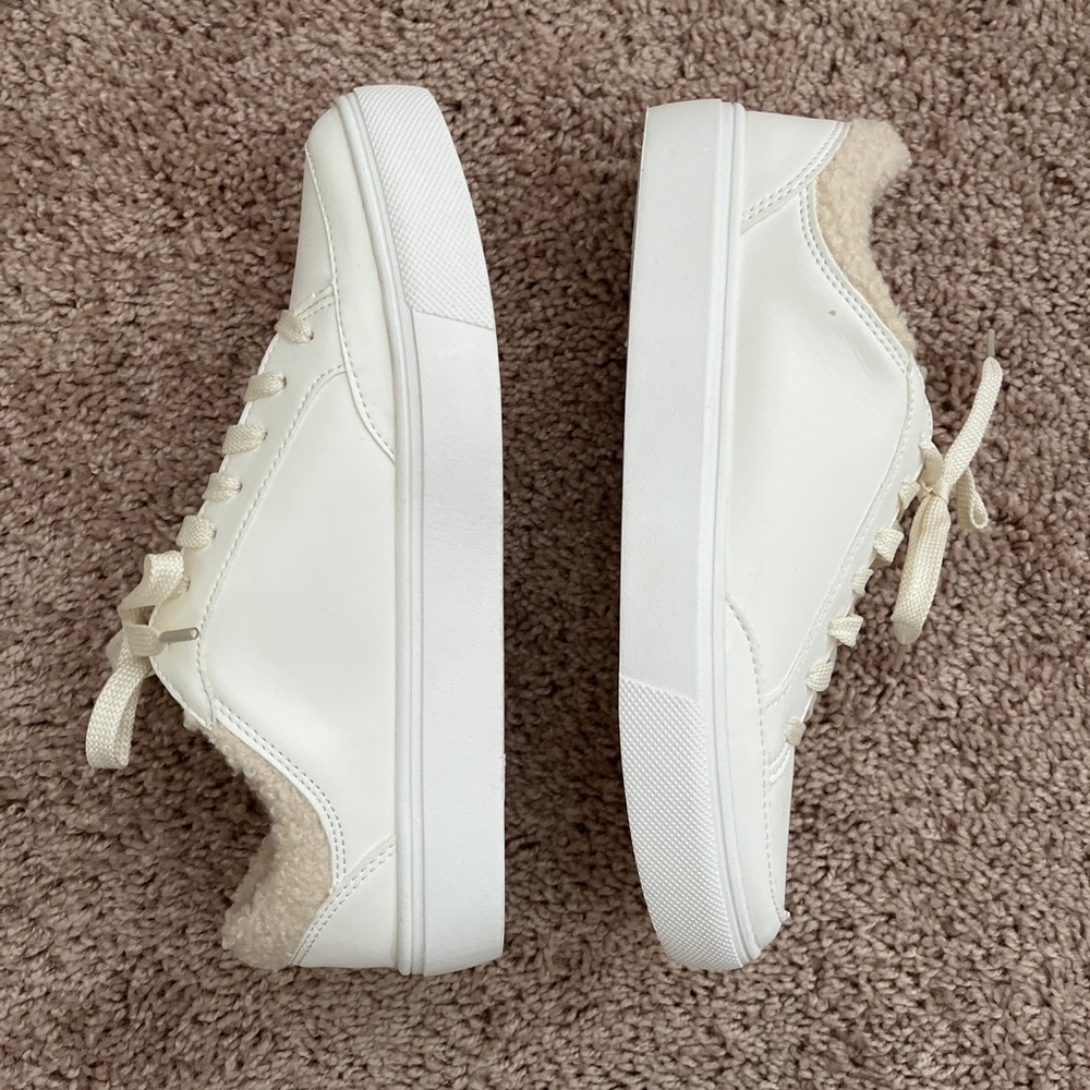 Sherpa Lined White Sneakers